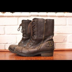 WHITE MOUNTAIN brown combat boots