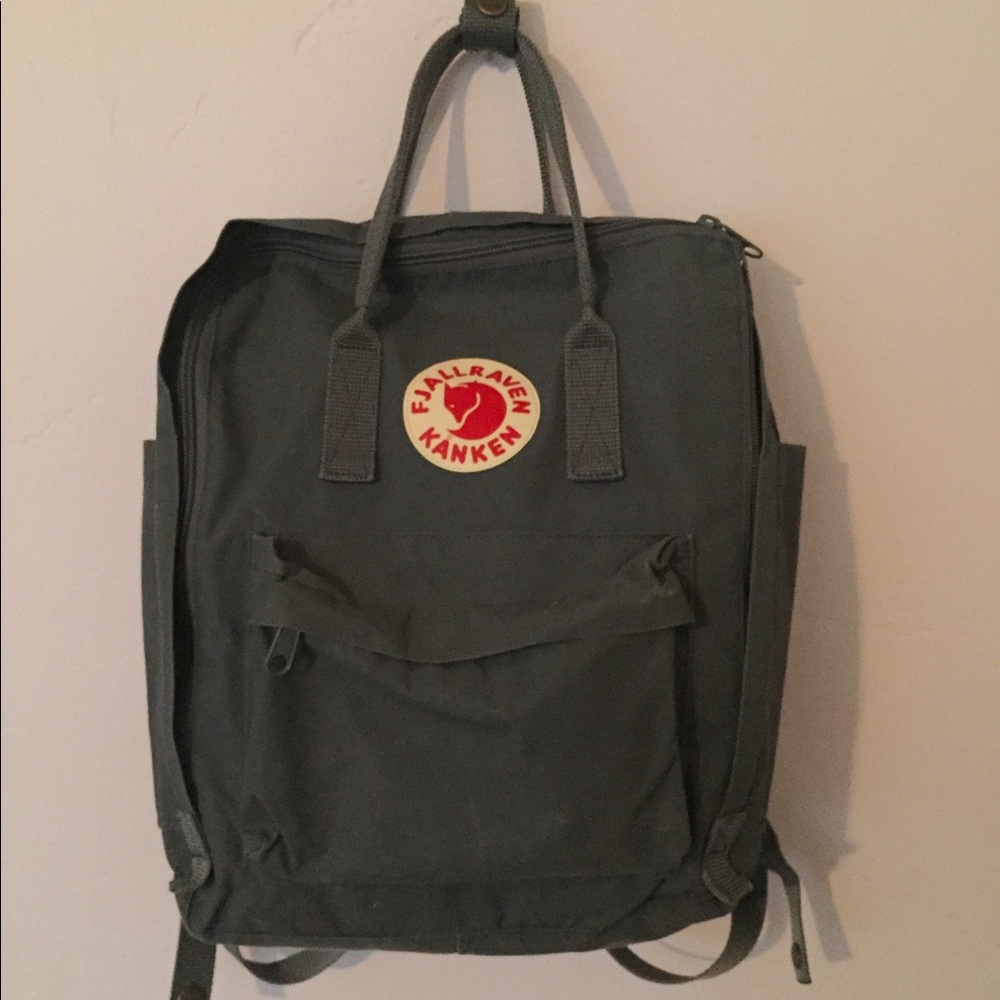 Fjallraven Kanken charcoal grey backpack