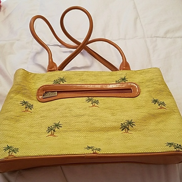 Purse - Picture 2 of 3