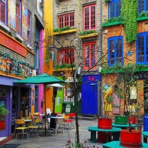 Meet your Posher, Javier