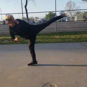 Meet your Posher, Enoc