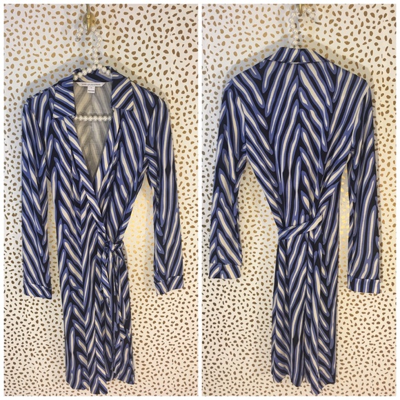 DVF Blue Printed Silk Wrap Dress - Picture 2 of 5