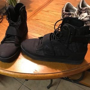 Vlado High tops