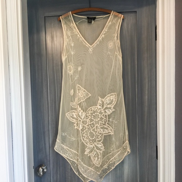 BCBG Dresses & Skirts - 🔥 DROP 🔥 BCBG Lace Dress or Overlay
