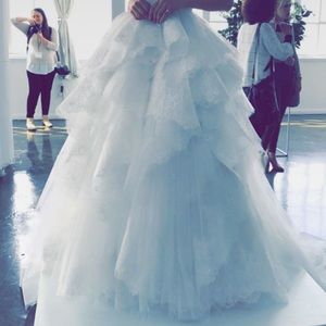 Meet your Posher, Paula