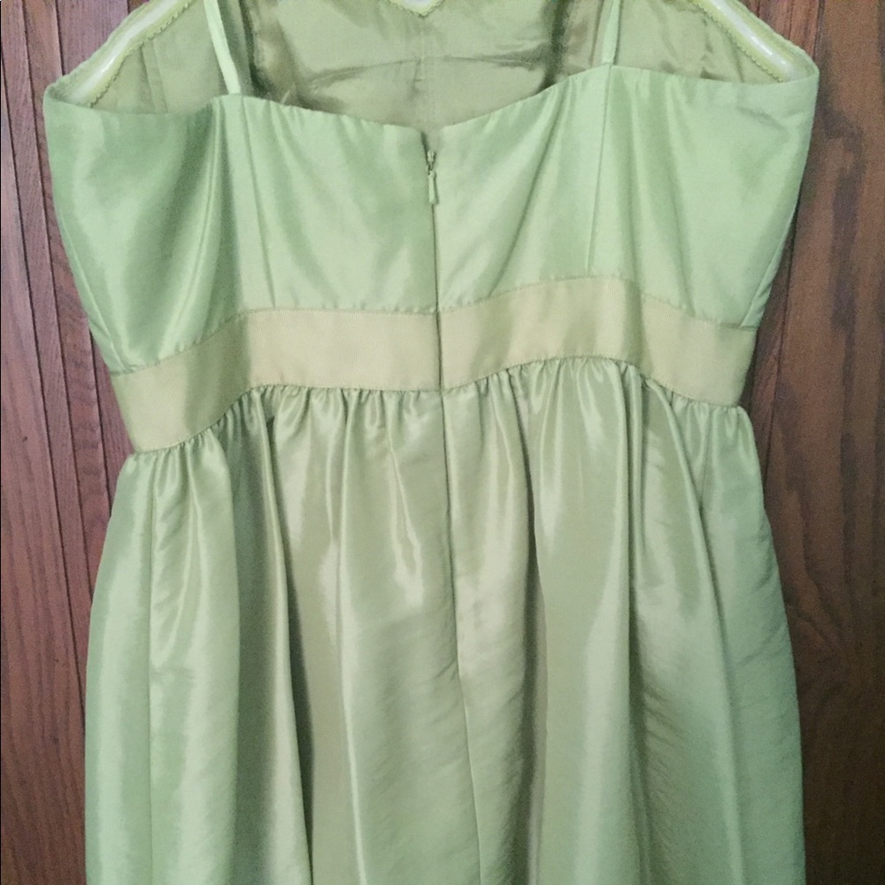 Dress - Picture 3 of 3