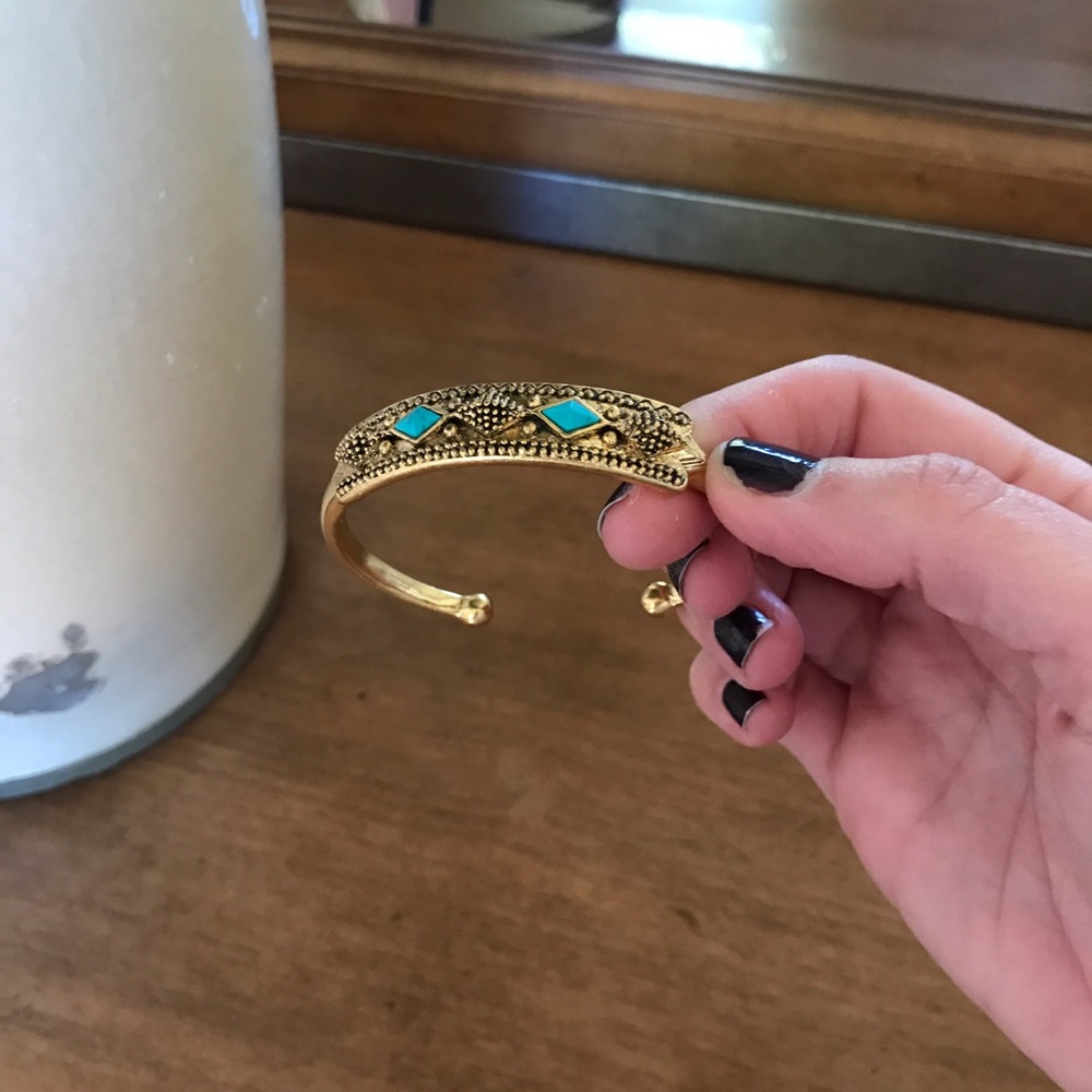 Lucky Brand gold bracelet