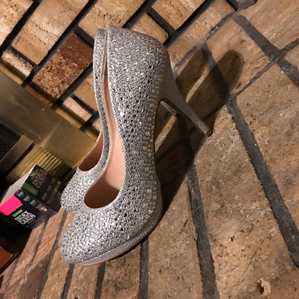 Cute heels - Picture 2 of 2