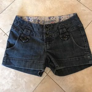 Cute Decorative Jean Shorts