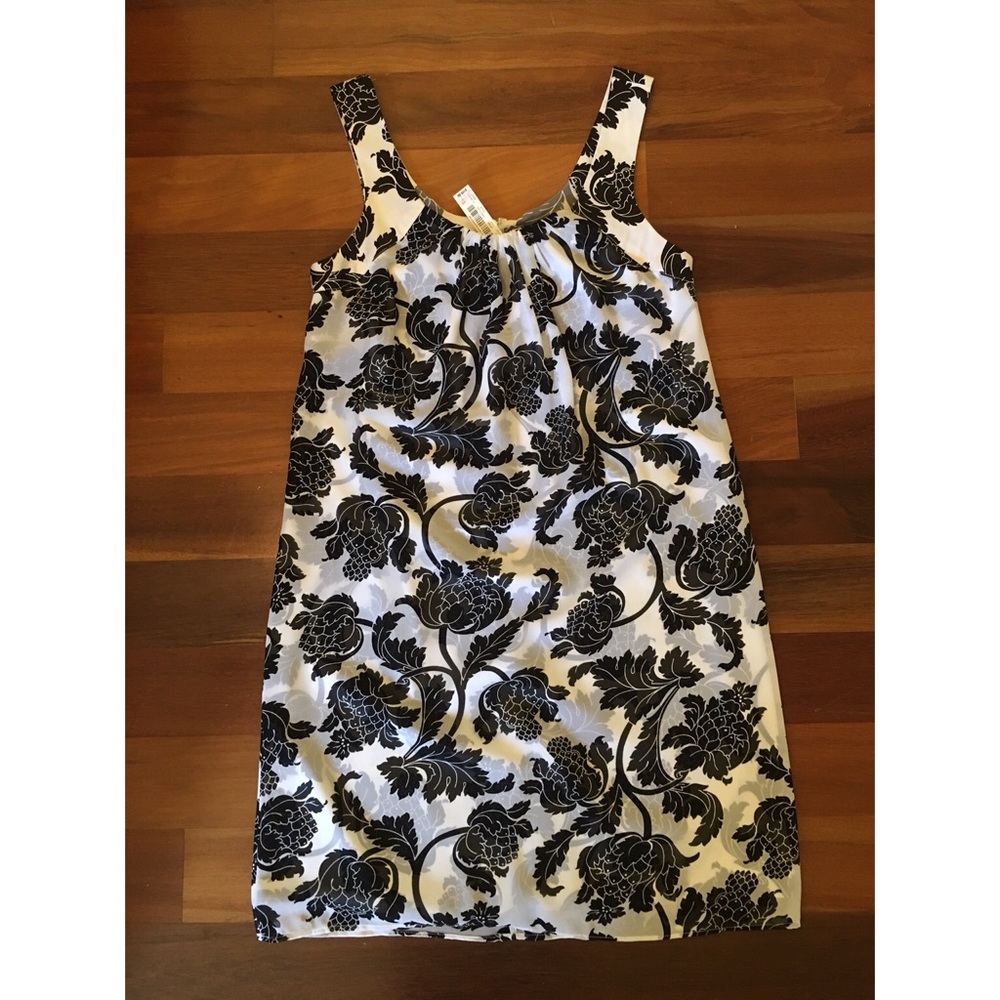 NWT White House Black Market Size 0 Tunic Dress