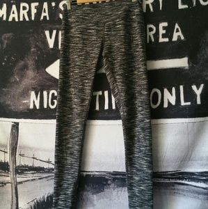 Medium Zella Leggings