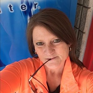 Meet your Posher, Heidi