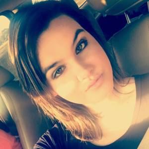 Meet your Posher, Leah