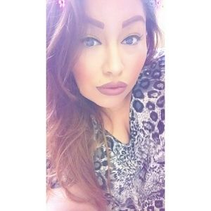 Meet your Posher, Mayra