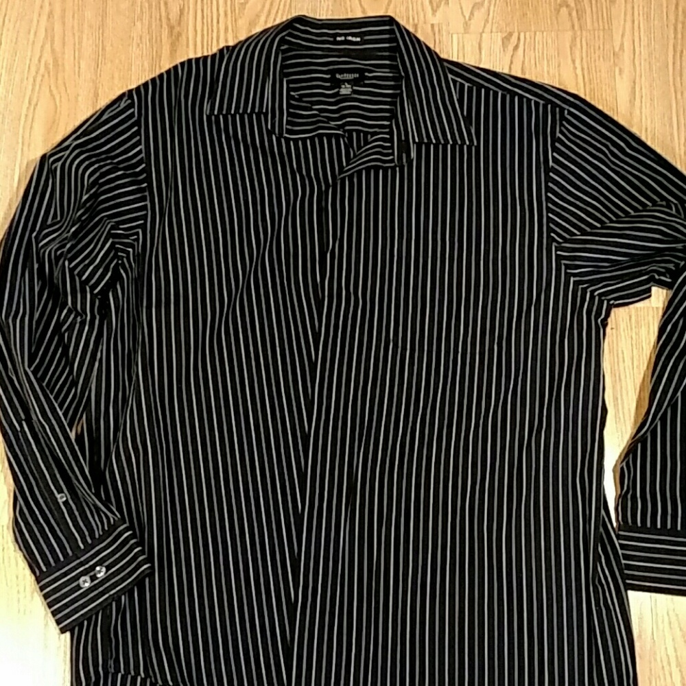 Button up (size L)