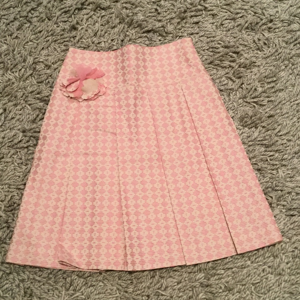 🌹HP 10/11/2025🌹BCBG skirt in EUC