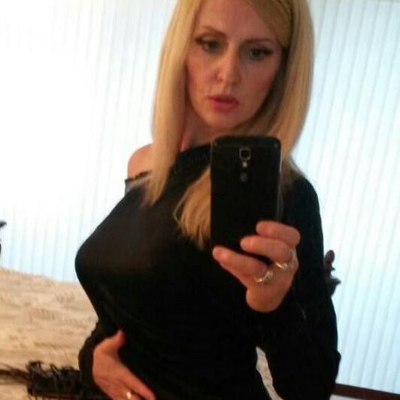 Meet your Posher, Ljiljana - Picture 1 of 1