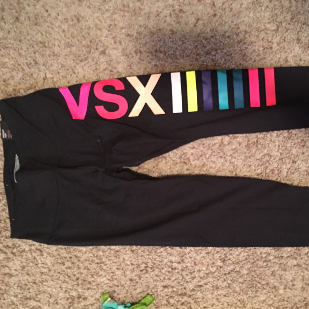 VS Sport leggings