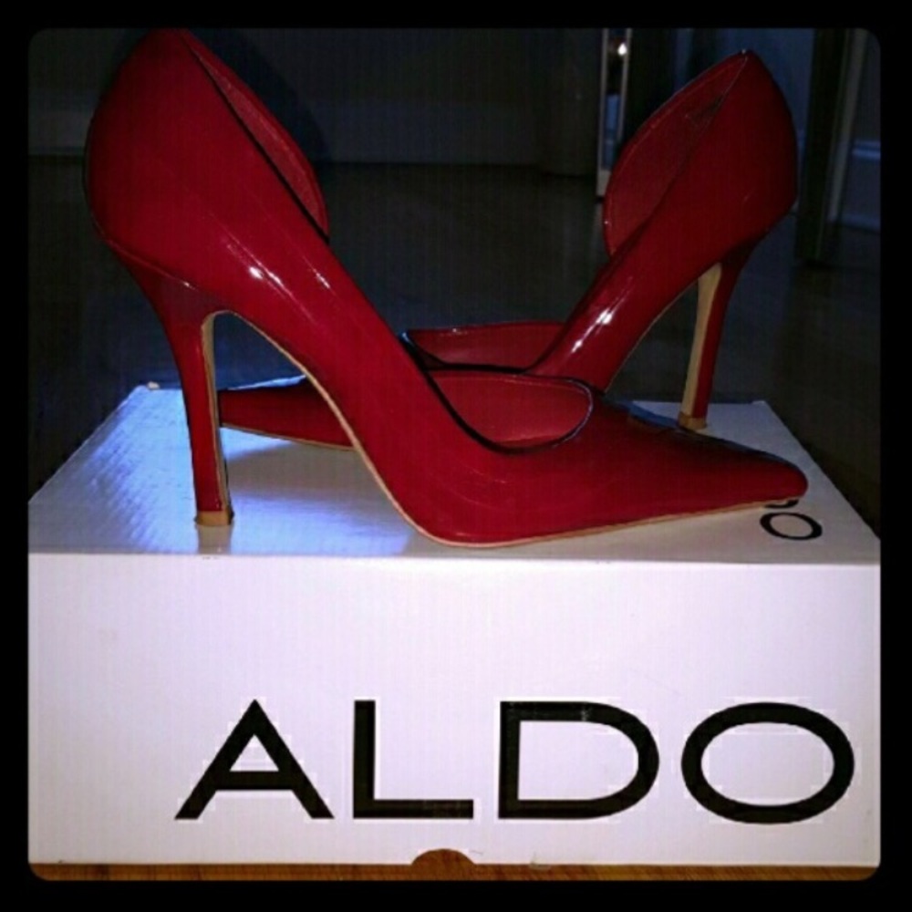 Aldo red pumps