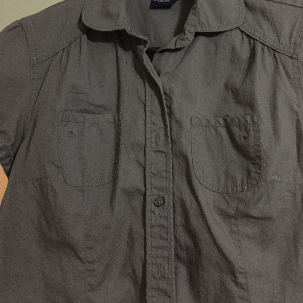 Button up top - Picture 3 of 3