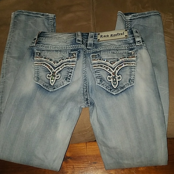 ROCK REVIVAL JEANS - Picture 1 of 3