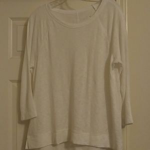 LOFT sz LG worn once soft tee