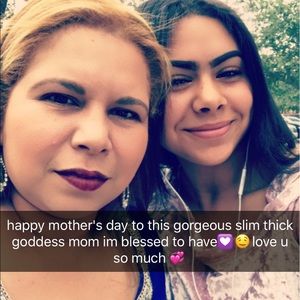 Meet your Posher, Mariela