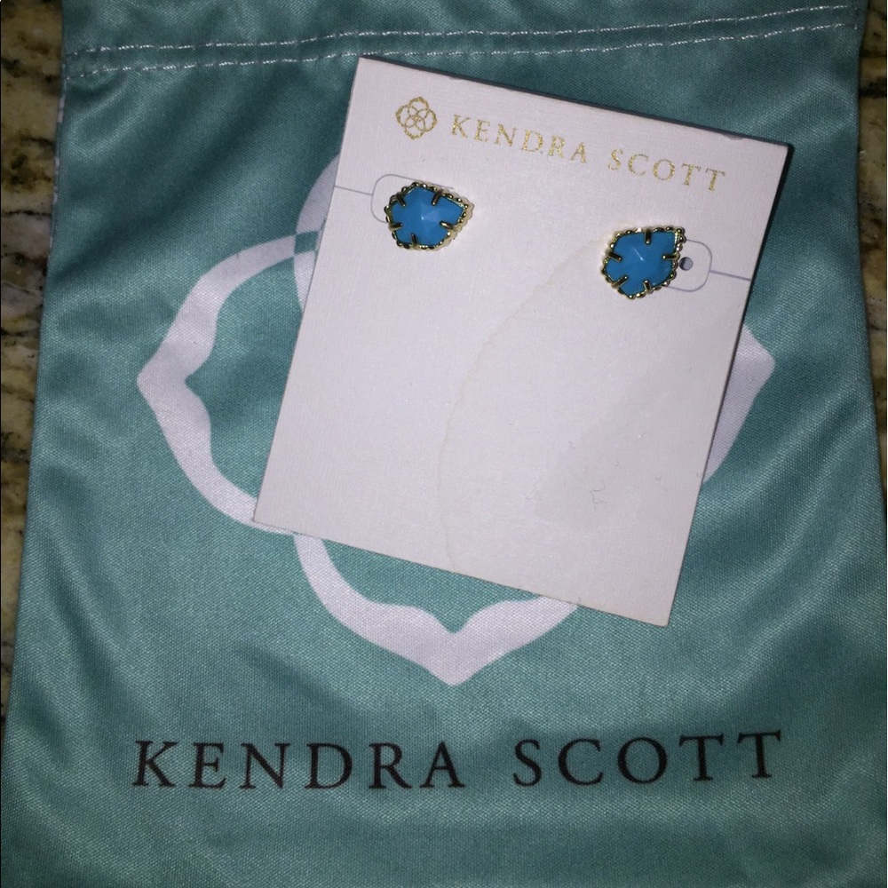 SOLD: Kendra Scott Tessa stud in Turquoise