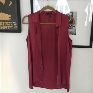 Theory sleeveless blouse (S)