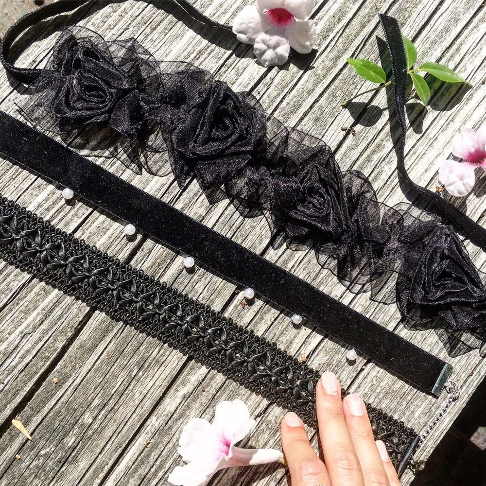 3 Choker Bundle 📿