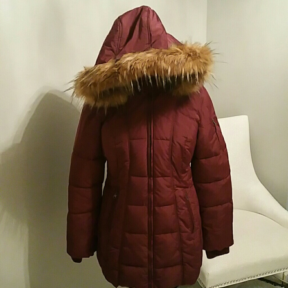 G.H.Bass & Co coat with fur collar