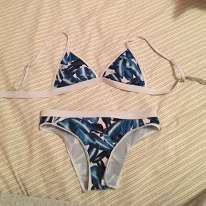 Zaful Hawaiian Print Bikini (never worn)