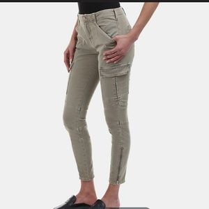 NWOT J Brand Houlihan Skinny Cargo Ankle Pants