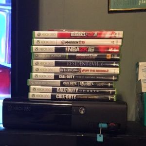 Xbox 360 with 2 controllers & 11 games