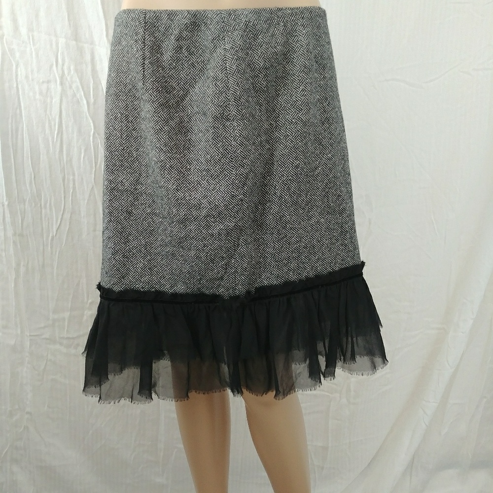 Laundry. By Shelli Segal skirt