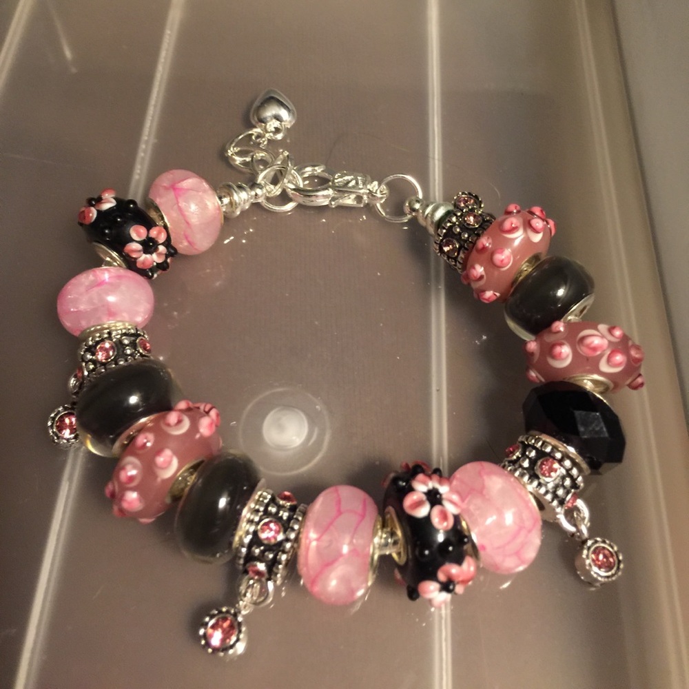 Murano glass beads silver bracelet.