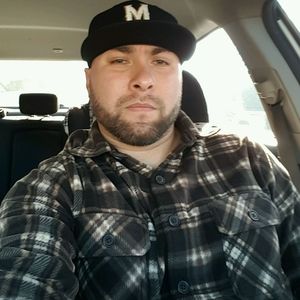 Meet your Posher, Javier