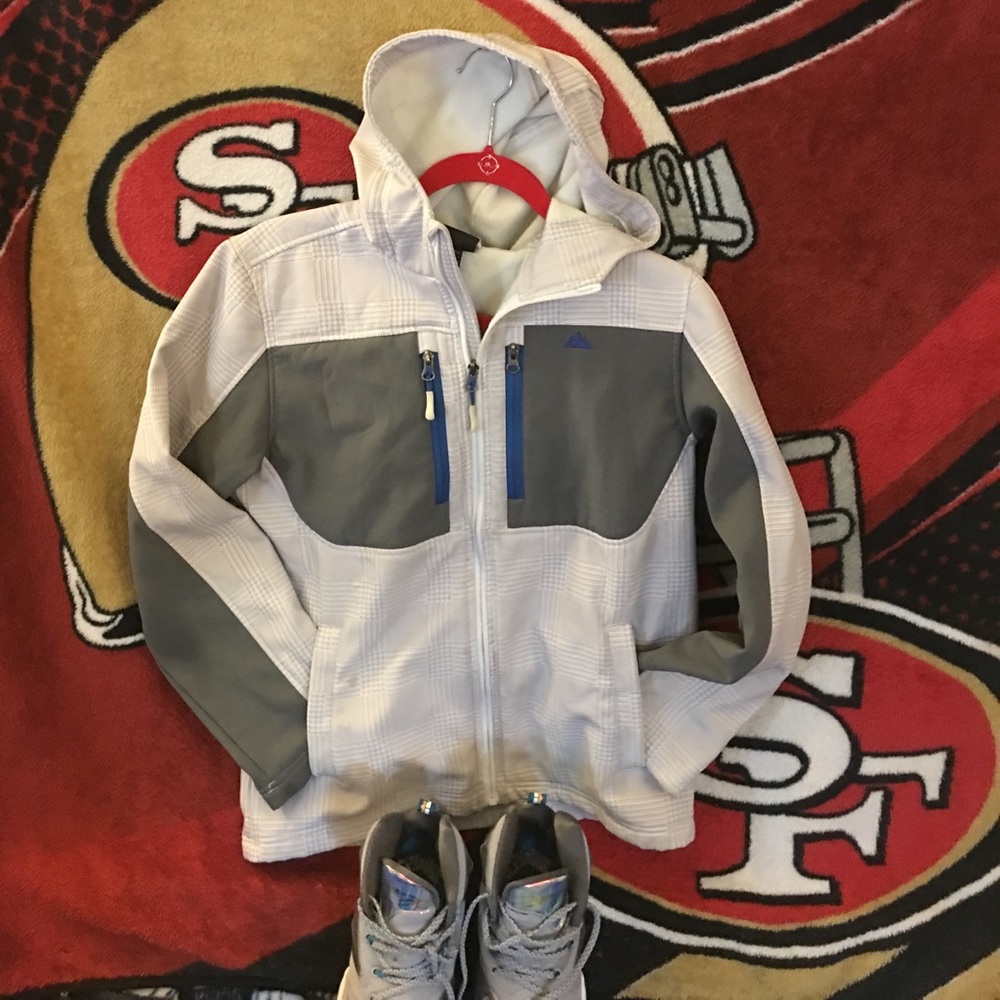 Boys jacket - Picture 2 of 3