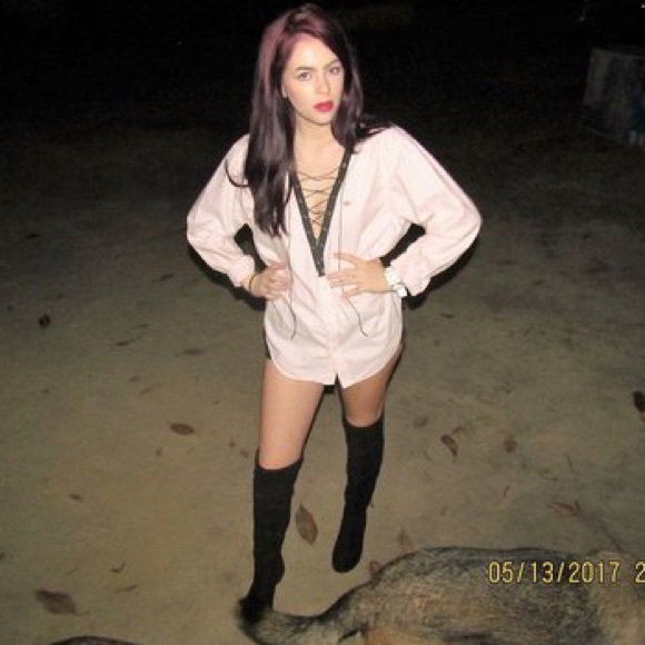 Lace up over sized Ralph Lauren shirt - Picture 2 of 4