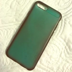 Turquoise iPhone 6 case