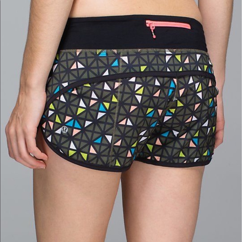 👀ISO👀lululemon speed shorts size 8 or 10