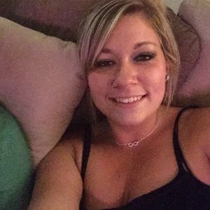 Meet your Posher, Beverly