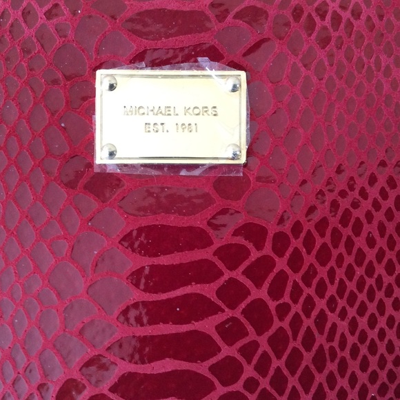 VINTAGE Michael Kors Burgundy Snakeskin Clutch - Picture 2 of 5