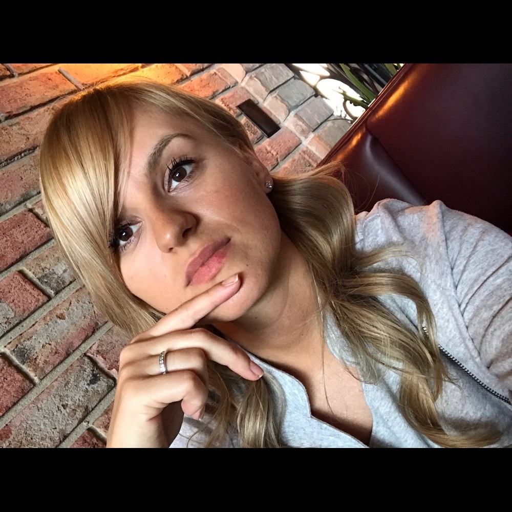 Meet your Posher, Marina