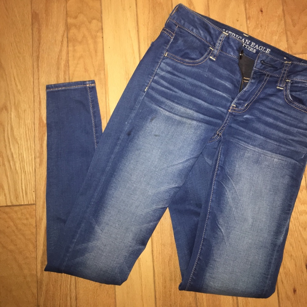 AMERICAN EAGLE JEGGINGS SIZE 2