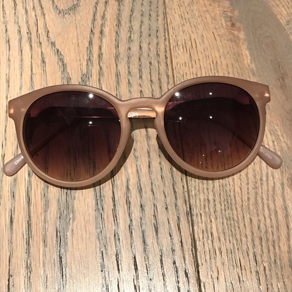Blush retro sunglasses