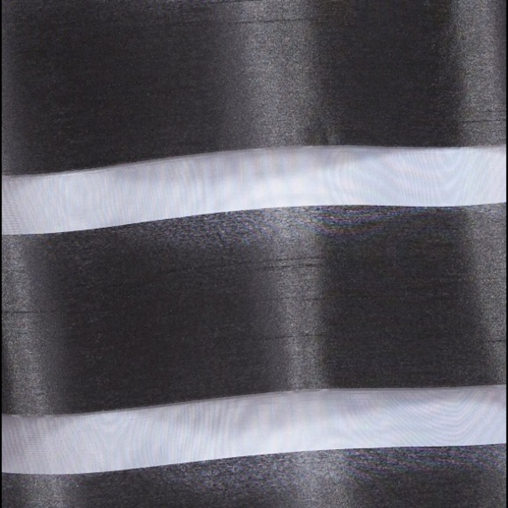 Two piece satin dress - Picture 3 of 4