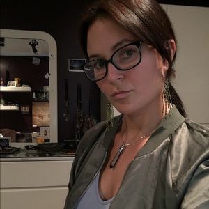 Meet your Posher, Erin