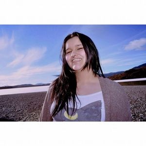 Meet your Posher, Adrianna