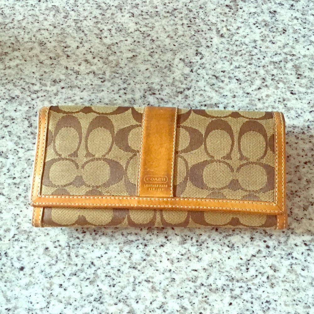 Coach Signature Wallet